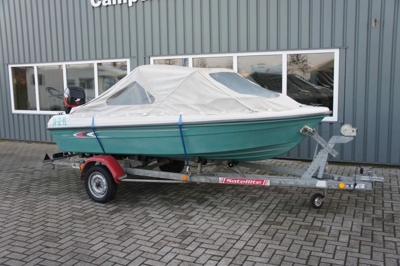 Terhi 4100 Sloep model