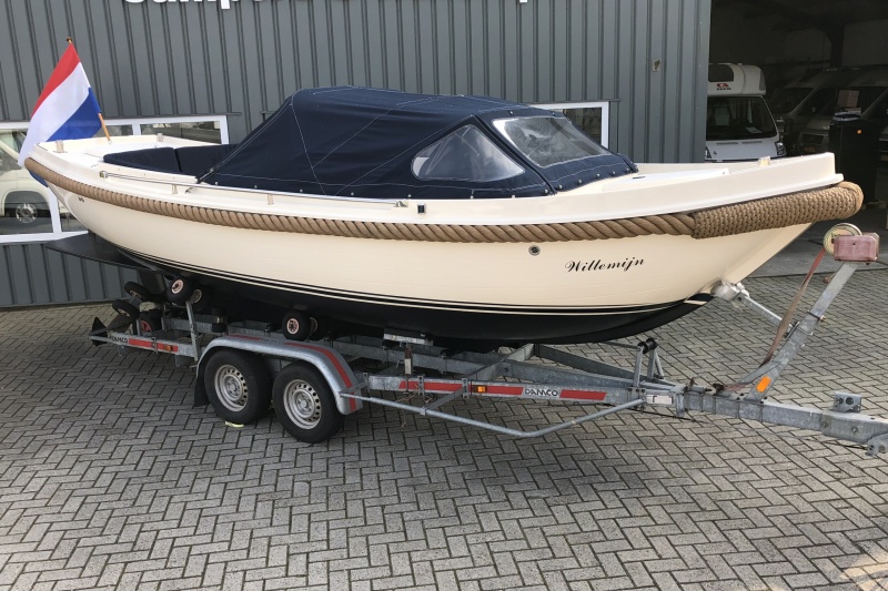 Makma 700 Sloep